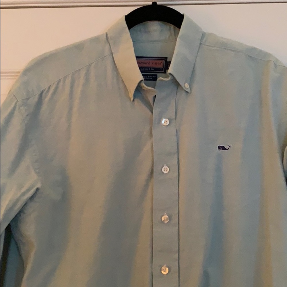 Vineyard Vines light green button up